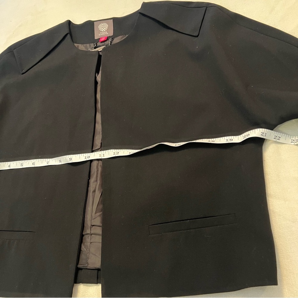Elegant Black fully lined Women's cropped Jacket - Picture 10 of 14